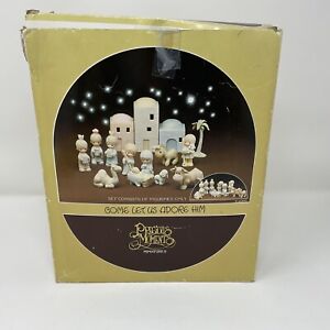 1982 Precious Moments Mini Nativity Set E2395 - Come Let Us Adore Him W/Box