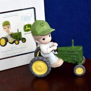 Precious outlets Moments John Deere Figurine 840040 THANKS FOR BEING THERE RARE