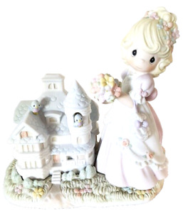 Precious Moments Figurine 2003 Chapel Exclusive Fairytales Can Come True 111754