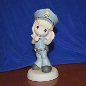 Precious Moments Woman Police Officer  SERVE AND PROTECT  112017  RARE