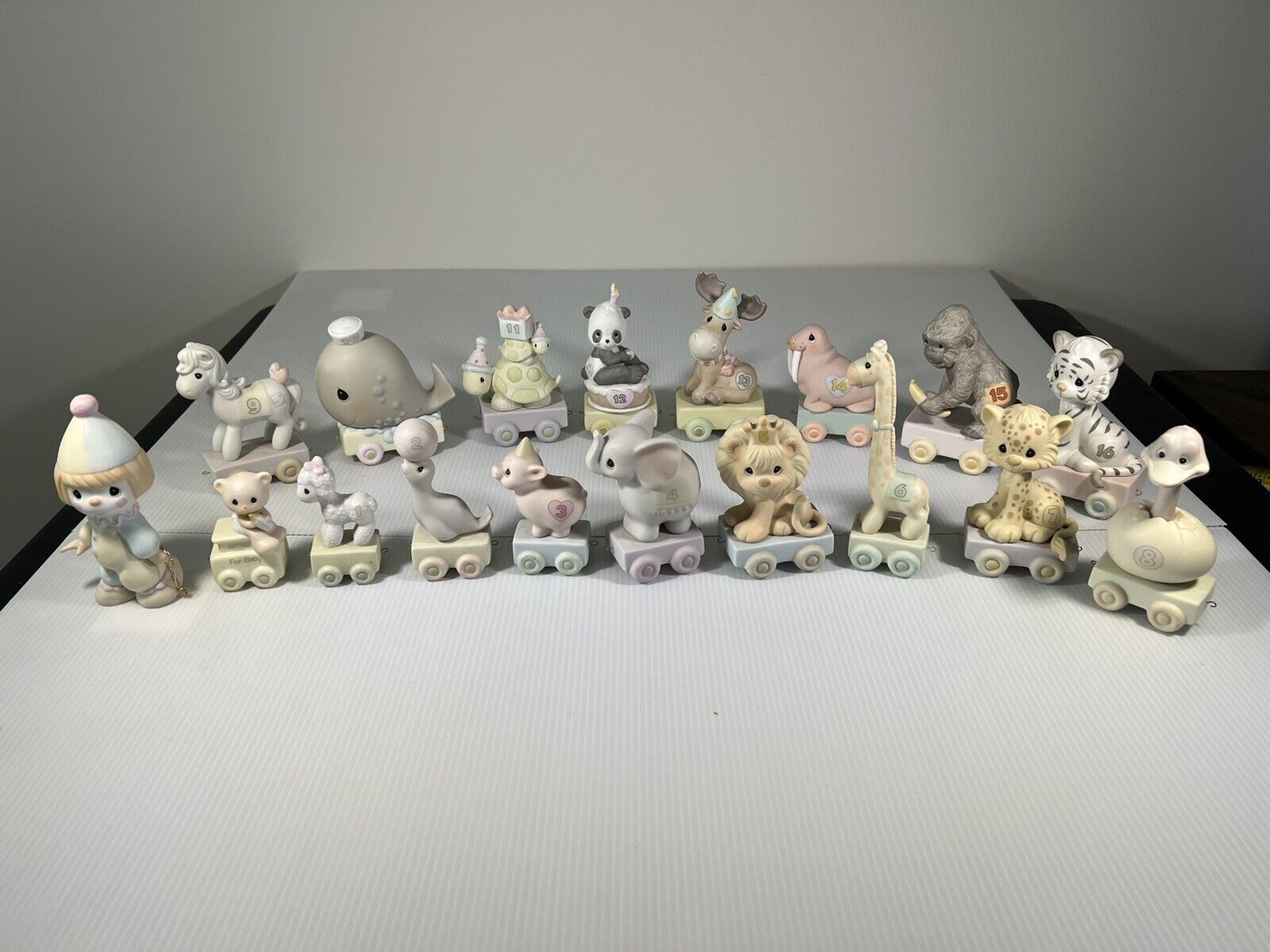Precious Moments Enesco Birthday Train Baby, 1-16 Clown Leader Complete Lot