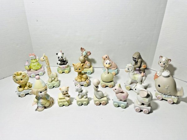 Precious Moments Enesco Birthday Train Baby, 1-16 Clown Leader Complete Lot ++