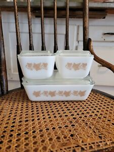 Vintage Sandalwood Pyrex Refrigerator Dishes