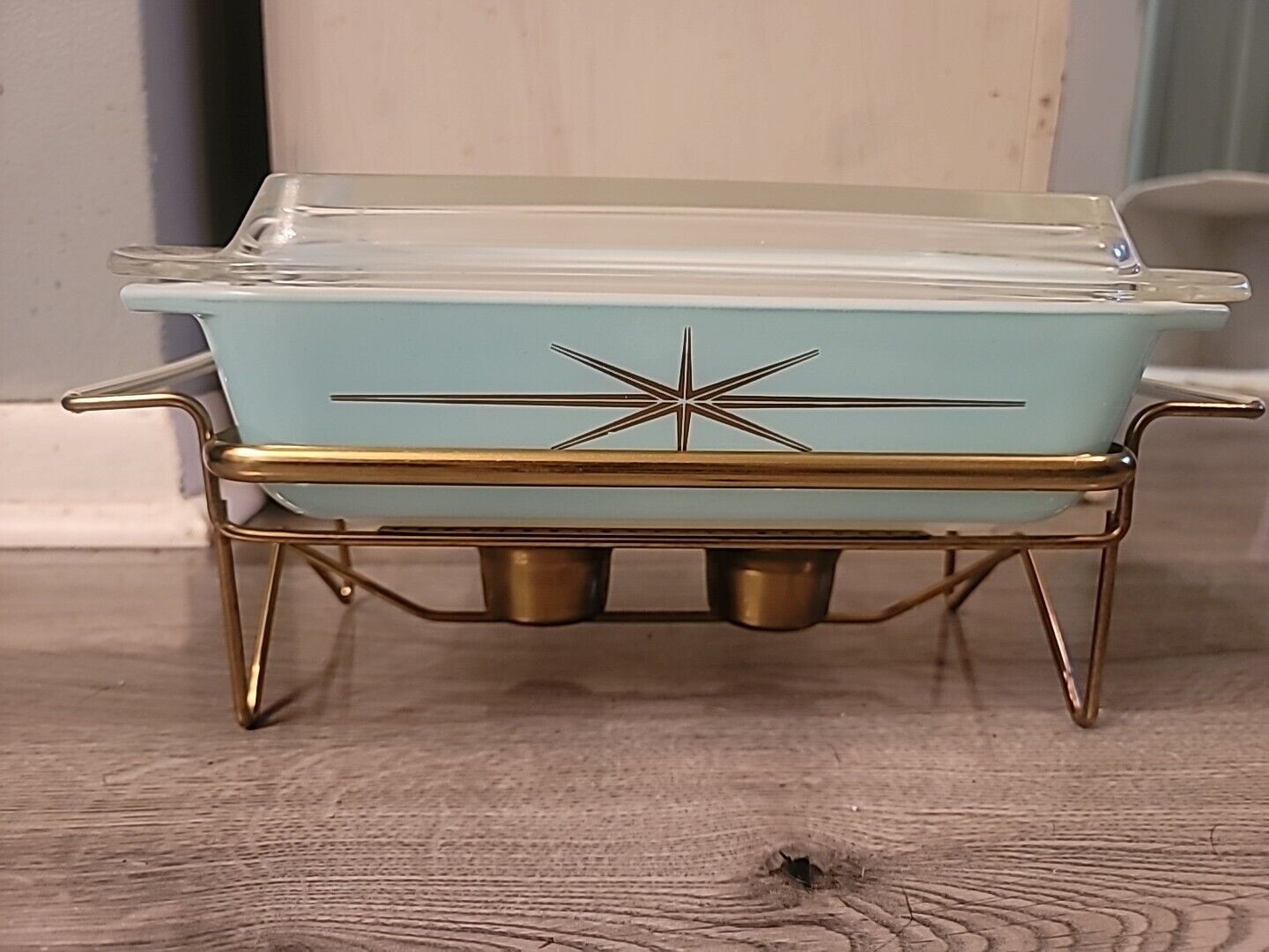 Vintage Pyrex Atomic Starburst  Space Saver With Candle Warmer Cradle