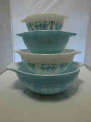Complete Set of 4 Vintage Pyrex Amish Butterprint Cinderella Mixing Bowls