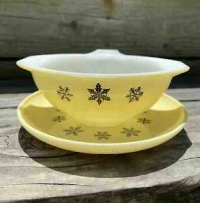 Pyrex vintage Jaj gaiety gravy boat Yellow with black snowflake