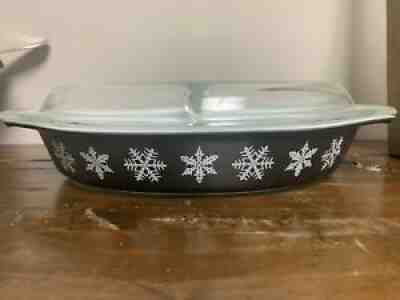 RARE HTF Pyrex large black snowflake devided dish