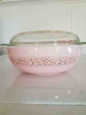 Pyrex Pink Duchess Promotion Casserole for Stanley Hostess Parties Mint
