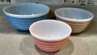 Set of 3 Vintage Pink Tan Blue Pyrex Rainbow Striped Mixing Bowls NEW