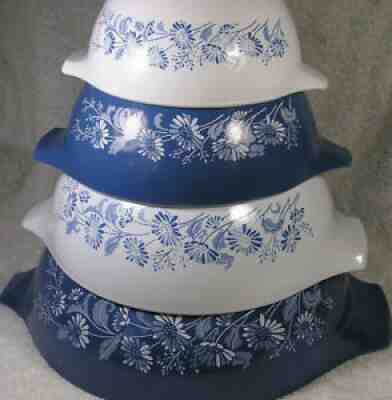 Vtg Pyrex Colonial Mist Blue Daisy Set 4 Nesting Mixing Bowls 441,442,443, 444