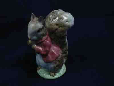 BESWICK BEATRIX POTTER DUCHESS WITH FLOWERS BP2a Gold oval