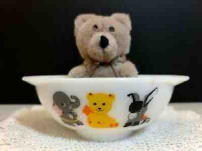 Pyrex JAJ Very Rare/HTF "Children's Range"(1965) Sauce Boat- Adorable!