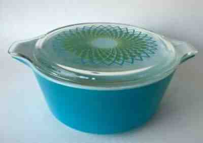 PYREX Promo Blue Green Spirograph 2.5 QT RD Cassrole 475 w/ Glass Lid 1960 VTG
