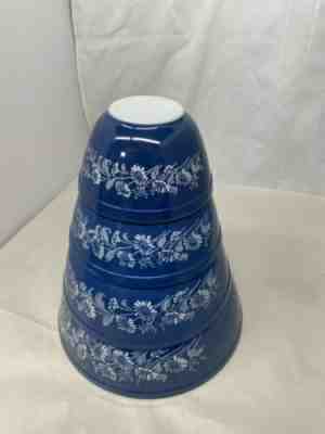 Vintage Pyrex set 4 Colonial Mist All Blue Daisy Mixing Bowls 401 402 403 404
