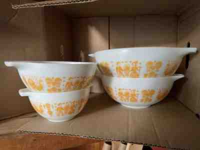 Vintage Pyrex Amish Orange Yellow Butterprint Cinderella Bowl Set Super Rare.