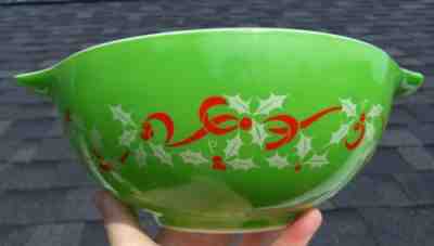 Rare Vintage Pyrex 2.5 Qt Mixing Bowl Green Merry Christmas Happy New Year 443