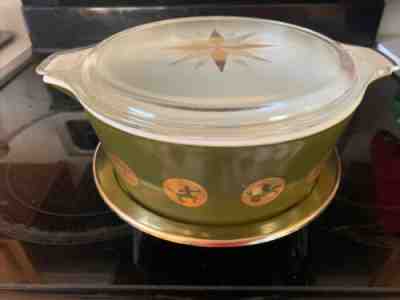 Vtg PYREX ZODIAC CASSEROLE with Candle Warmer 2.5 Quart MCM 1961 Bright & Shiny