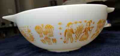 PYREX #444 Orange/Yellow Pumpkin Amish Butterprint Cinderella Bowl 4 qt.