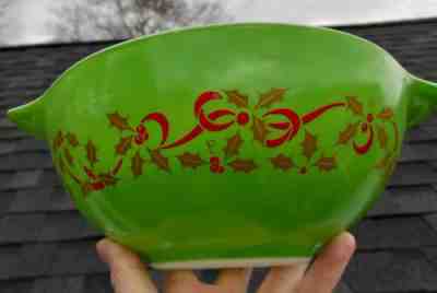 Rare Vintage Pyrex 2.5 Qt Mixing Bowl Green Merry Christmas Happy New Year 443