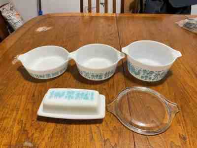 Vintage Pyrex Amish Butterprint White Container Set. Please Read Description!