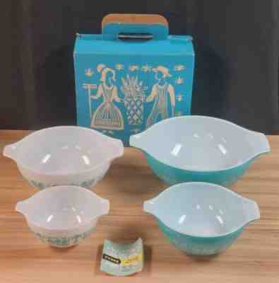 Vtg NOS Pyrex Turquoise Cinderella Amish Butterprint Set 4 Bowls! NEW W BOX !!!!