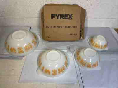 4 Piece Pyrex Amish Butterprint Cinderella Bowl Set Gold NOS Dead Stock Vtg Box