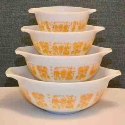BEAUTIFUL Pyrex PUMPKIN ORANGE Amish BUTTERPRINT Cinderella Mixing Bowls 4pc Set