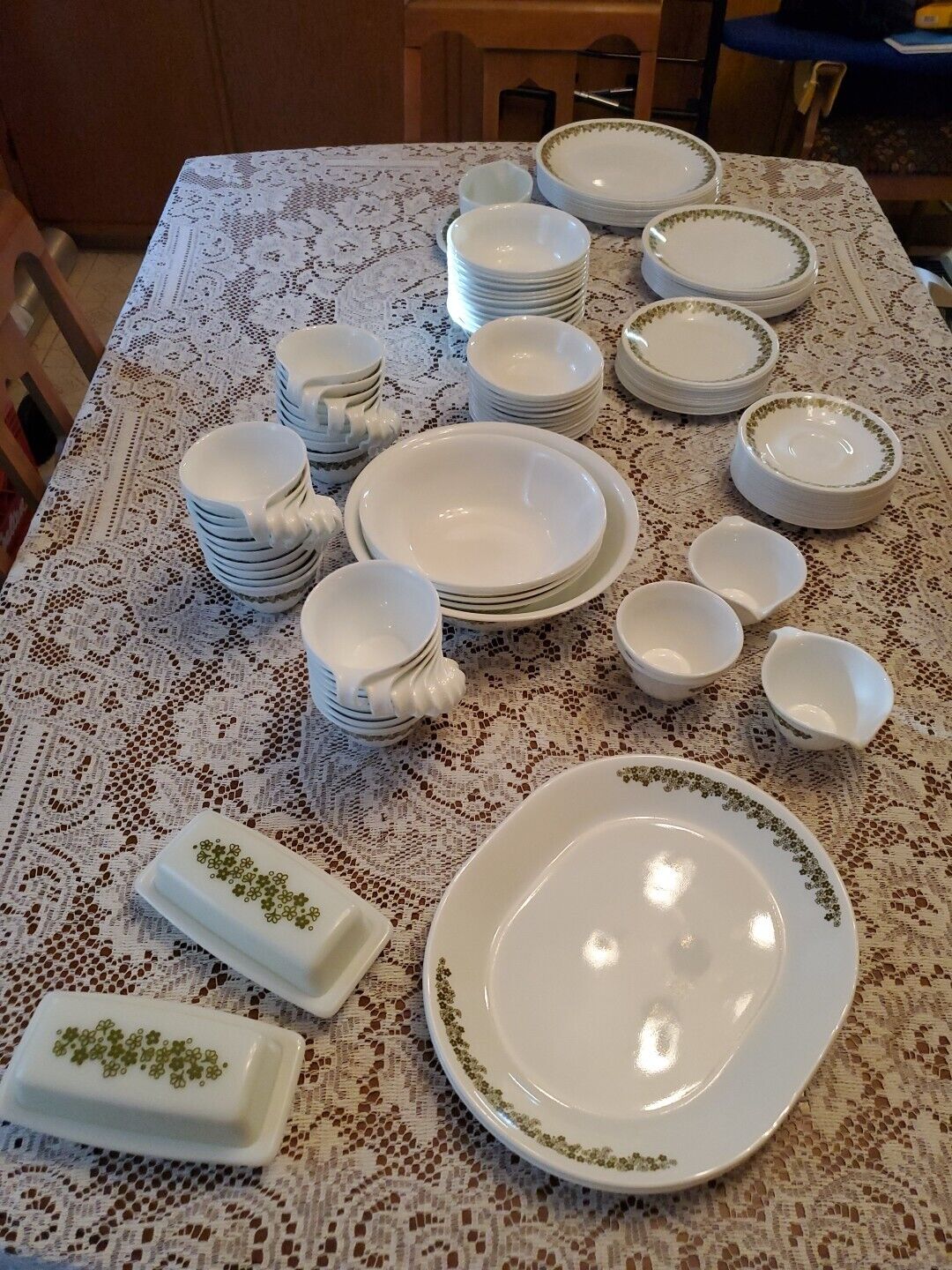 117 Piece Vintage PYREX Avocado Green Spring Blossom Crazy Daisy.