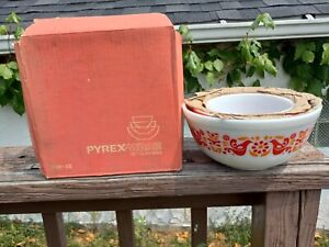 vintage pyrex set of 3 friendship nesting bowls mint in box W/ packaging 401-3