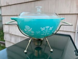 Promo Pyrex Embroidery Turquoise Cinderella Bowl 443 Warmer Lid Needlepoint EX!