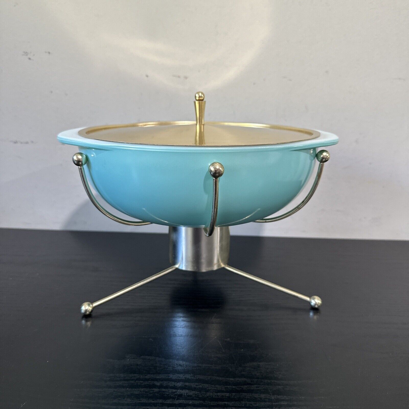 [ Vintage ] Pyrex UFO 024 2 Qt Promotional Casserole Warmer Atomic Sputnik