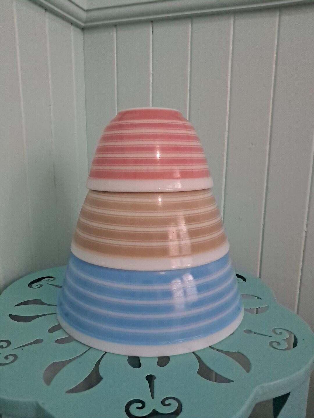 Set Of 3 Vintage Pyrex Rainbow Stripe Mixing Bowls Pink 401, Tan 402, Blue 403