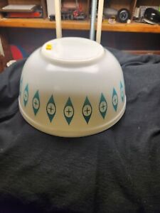 Vintage Pyrex Atomic Eyes White And Turquoise Bowls. 1950’s.