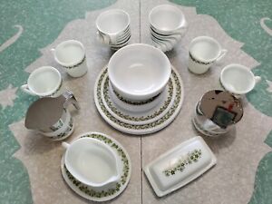 Vintage Corelle, Pyrex, Gemco Spring Blossom Crazy Daisy Dish Set 42 pieces