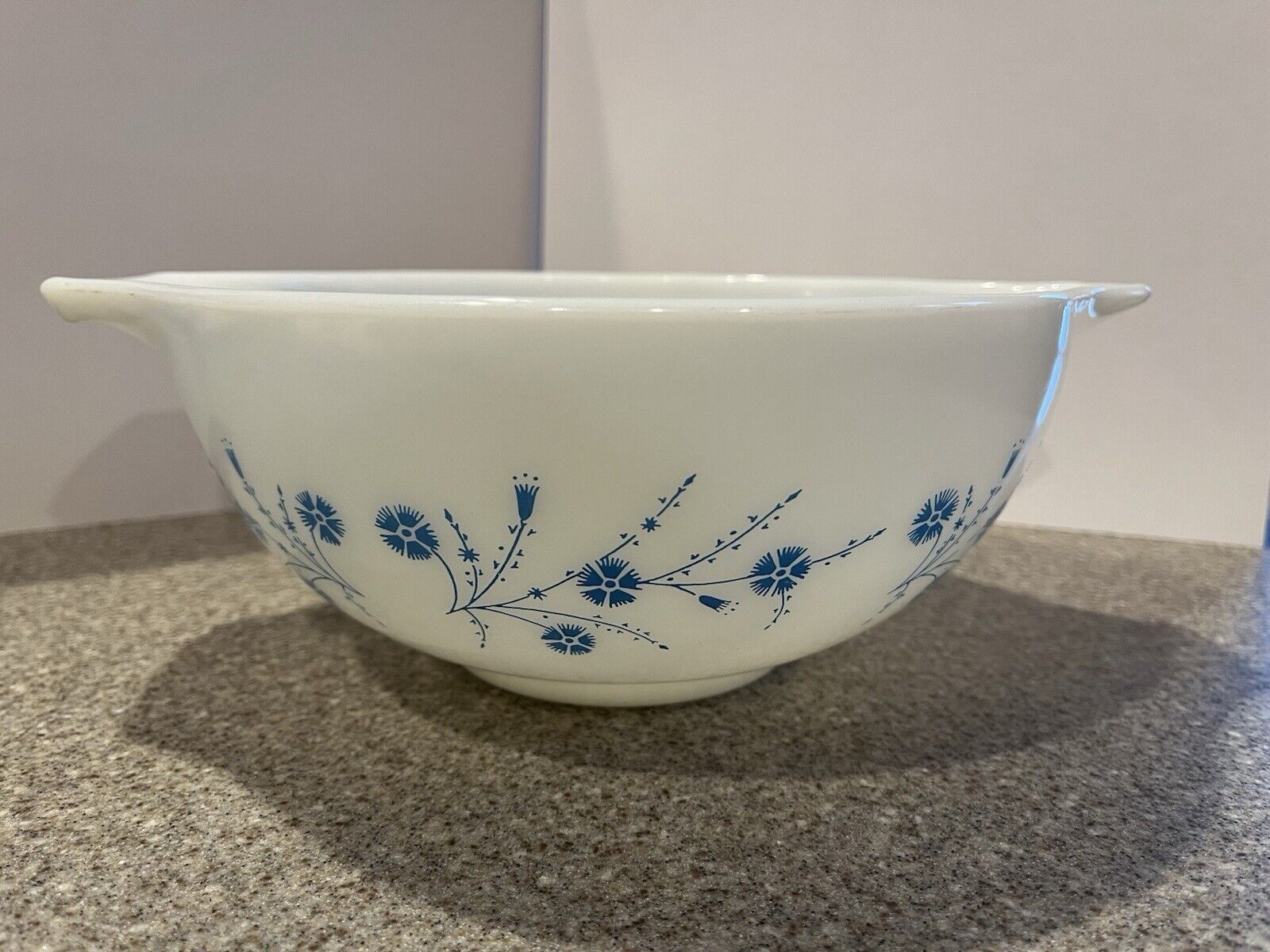 Rare Blue Dianthus Pyrex Cinderella Bowl 443