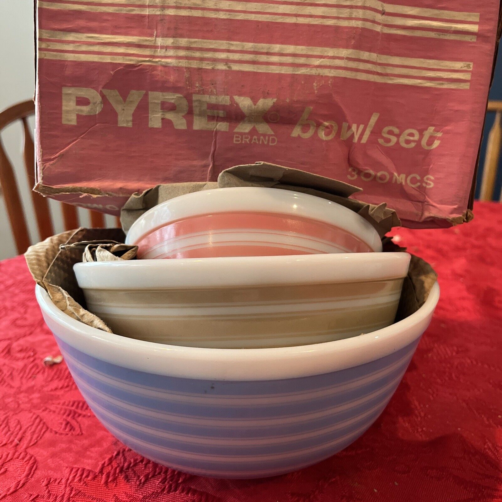 NOS 3 Vintage Pyrex Rainbow Stripe Mixing Bowls Pink 401 Tan 402 Blue 403 W Box