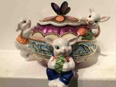 CHRISTOPHER RADKO BUNNY HARE EASTER Butterfly Lid HAND PAINTED Dish / Bowl Exc