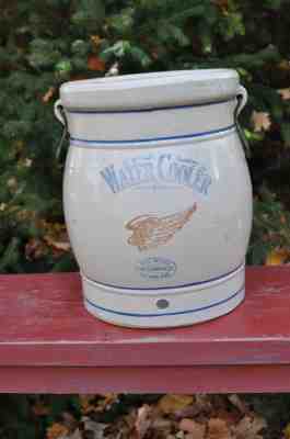 RED WING UNION MINNESOTA STONEWARE 4 GALLON WATER COOLER - Jug Churn