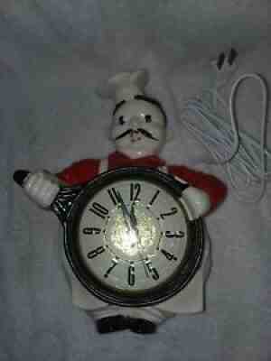 Red Wing Chef Clock - Rare Piece in Very Good Condition