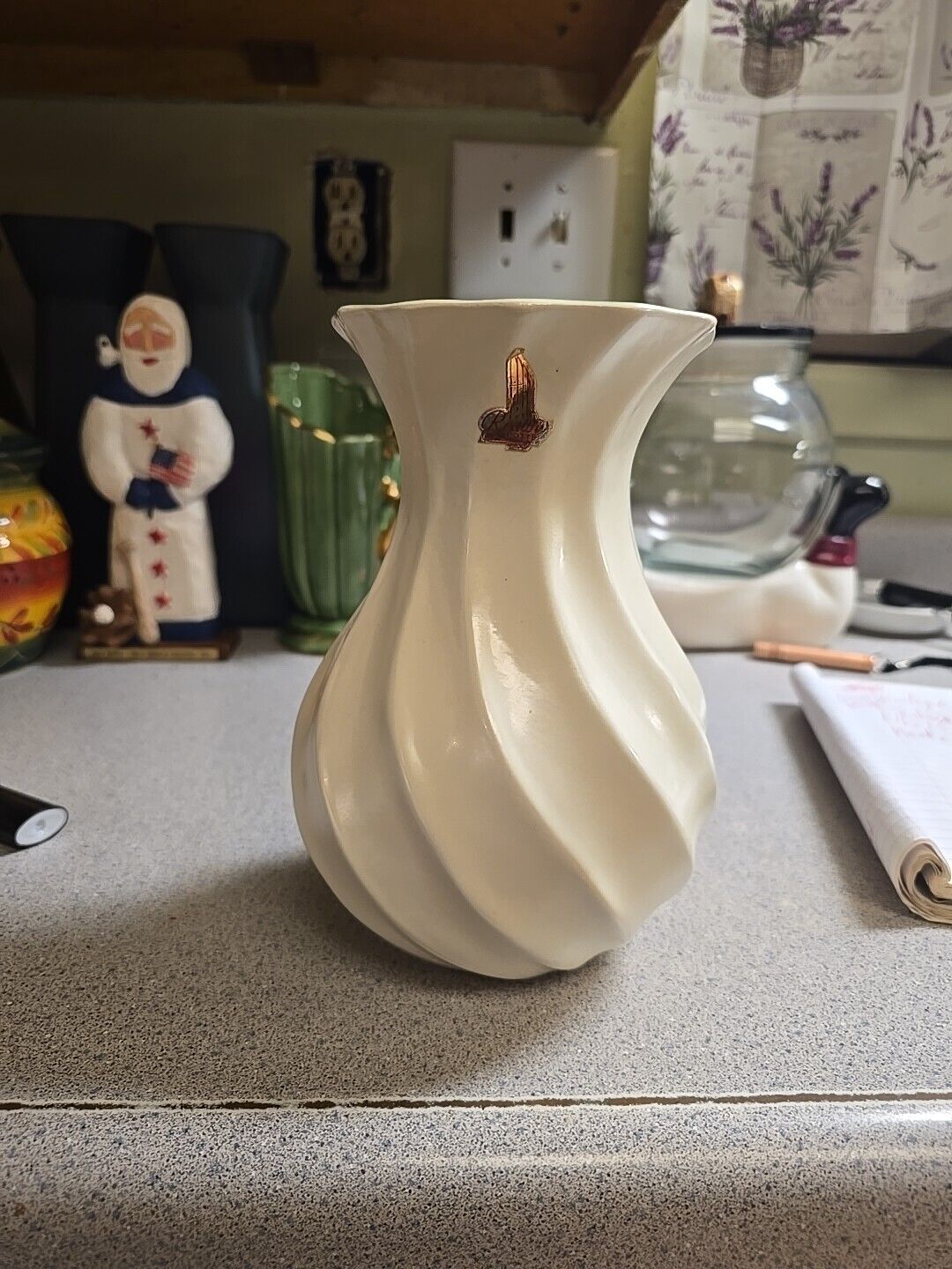 1949 Vintage Red Wing Green Inside & White Swirl #B1431 Cottage Style Pottery