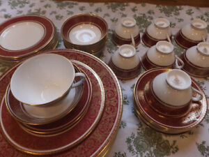 Royal Doulton Collectibles : Royal Doulton Buckingham Value Guide