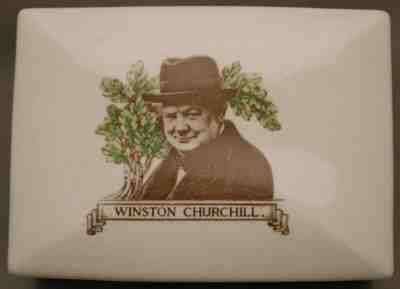 Royal Doulton Seriesware  "Bridge Box complete with 4 trays - "Winston Churchill