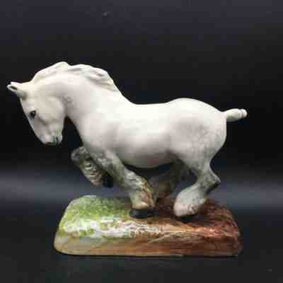 ROYAL DOULTON PUNCH PEON WORK HORSE FIGURE DESIGNED BY W. M. CHANCE HN2578 R2526