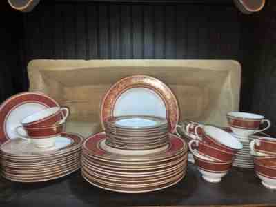 Royal Doulton Collectibles : Royal Doulton Buckingham Value Guide