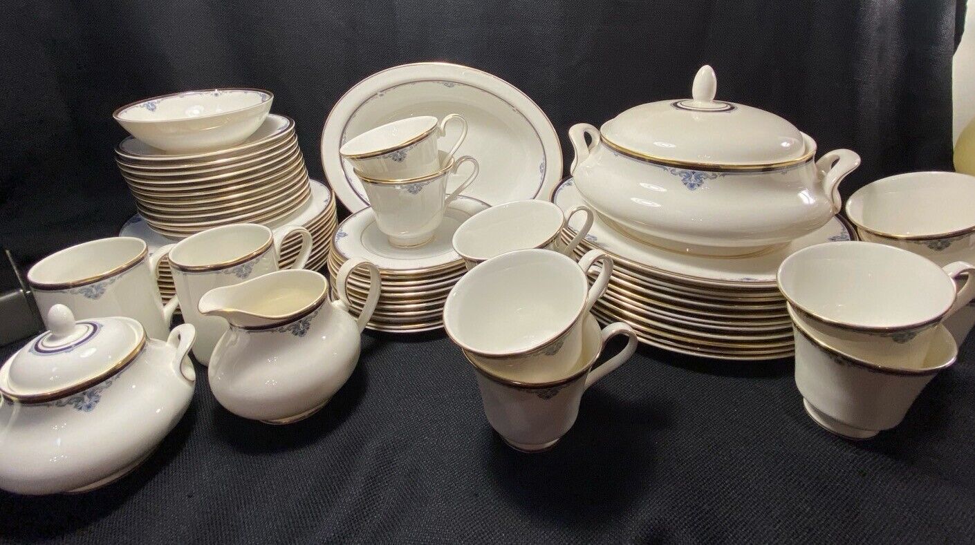 Royal Doulton Collectibles : Princeton Royal Doulton Value Guide