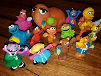 Lot Of 13 Vintage Sesame Street Figures Tyco Tara Toys *complete set* pvc
