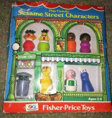 Vintage Fisher Price Little People #939 Play Family Sesame Street Characters Set