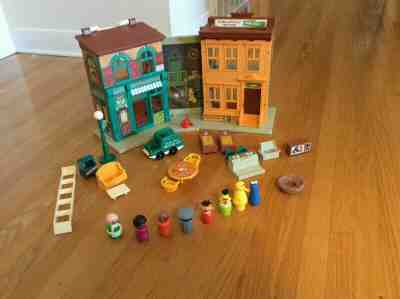 Vintage Fisher Price Little People Sesame Street Brownstone House