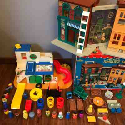 Vtg Fisher Price Little People Play Family Sesame Street Box Clubhouse HUGE LOT