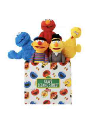 KAWS x Uniqlo Sesame Street Limited Set Collection BRAND NEW ALL 5 NO BOX